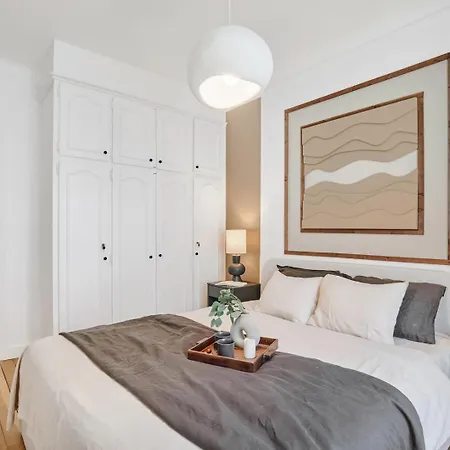 Pales - 1 A Vaugirard *