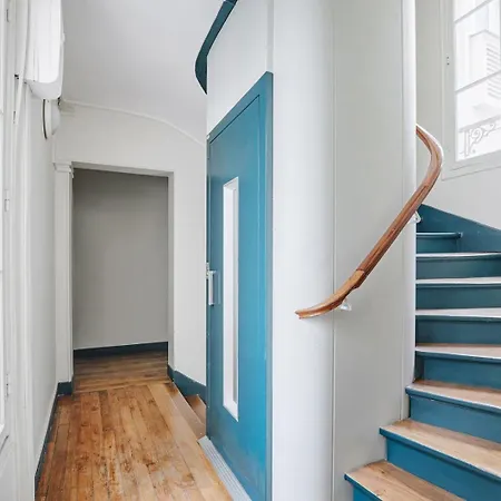 Pales - 1 A Vaugirard